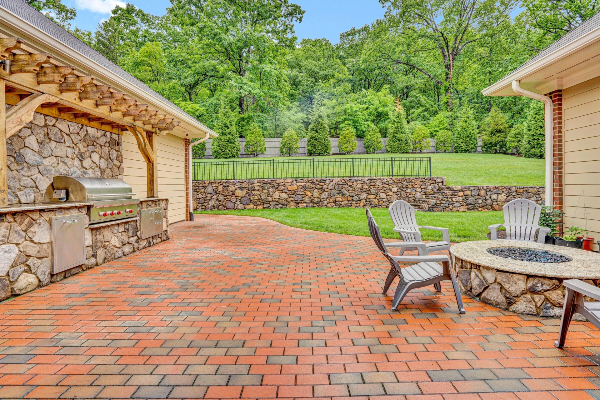 3707 Wellington DR SE - Photo 78