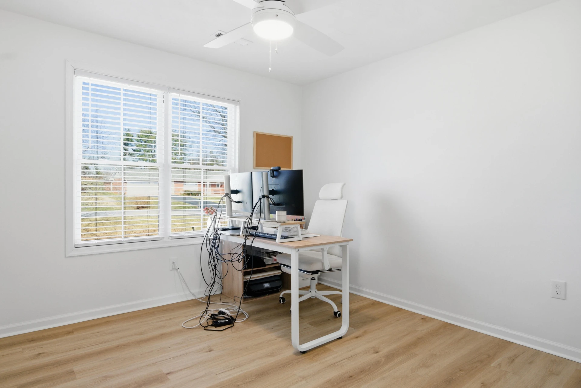 165 Ash DR - Photo 17