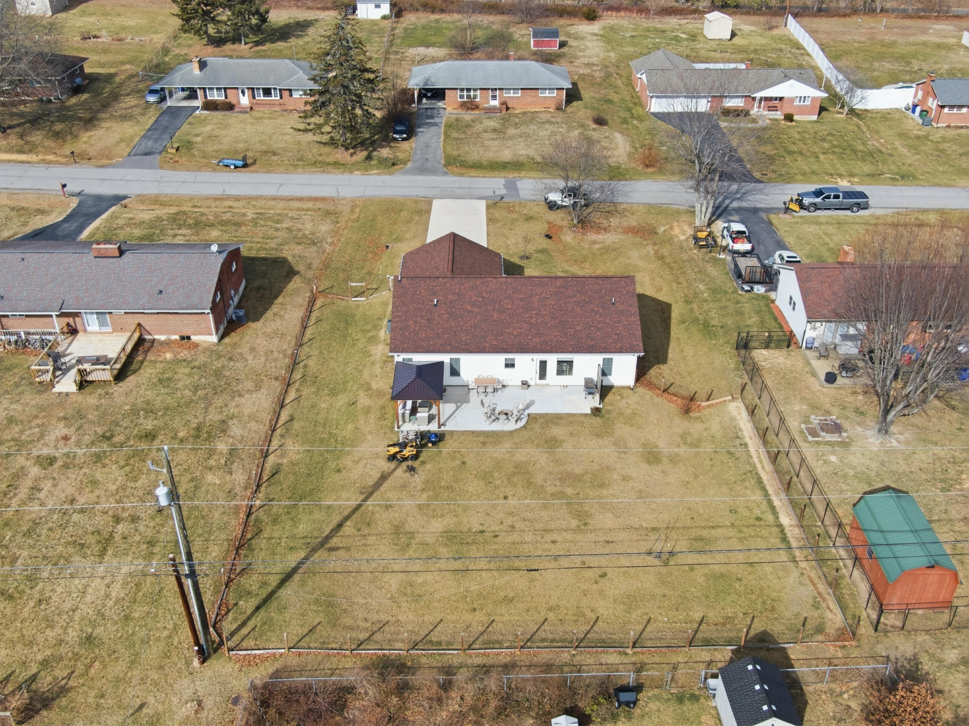 165 Ash DR - Photo 36