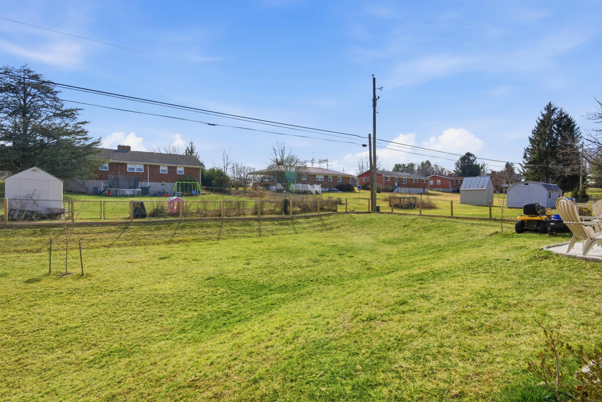 165 Ash DR - Photo 43