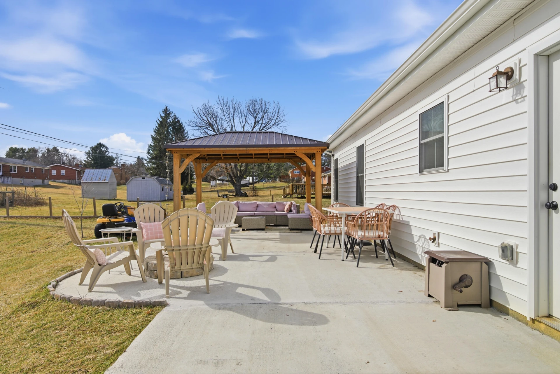 165 Ash DR - Photo 47