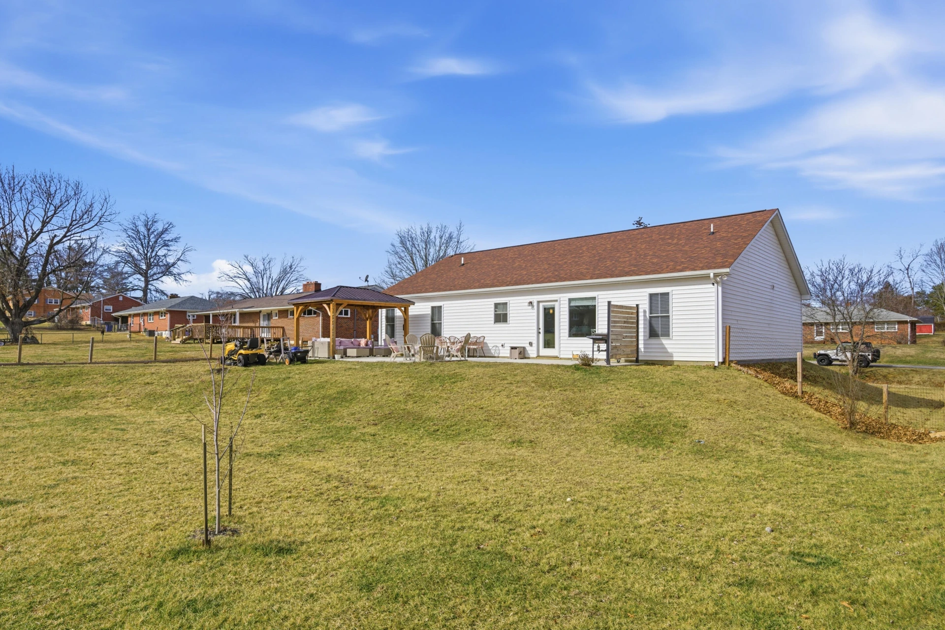 165 Ash DR - Photo 48