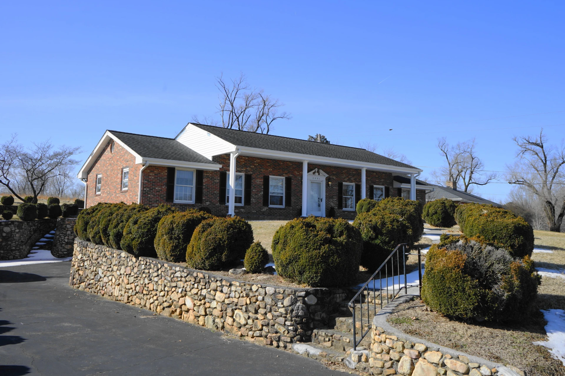 2231 Hardy RD