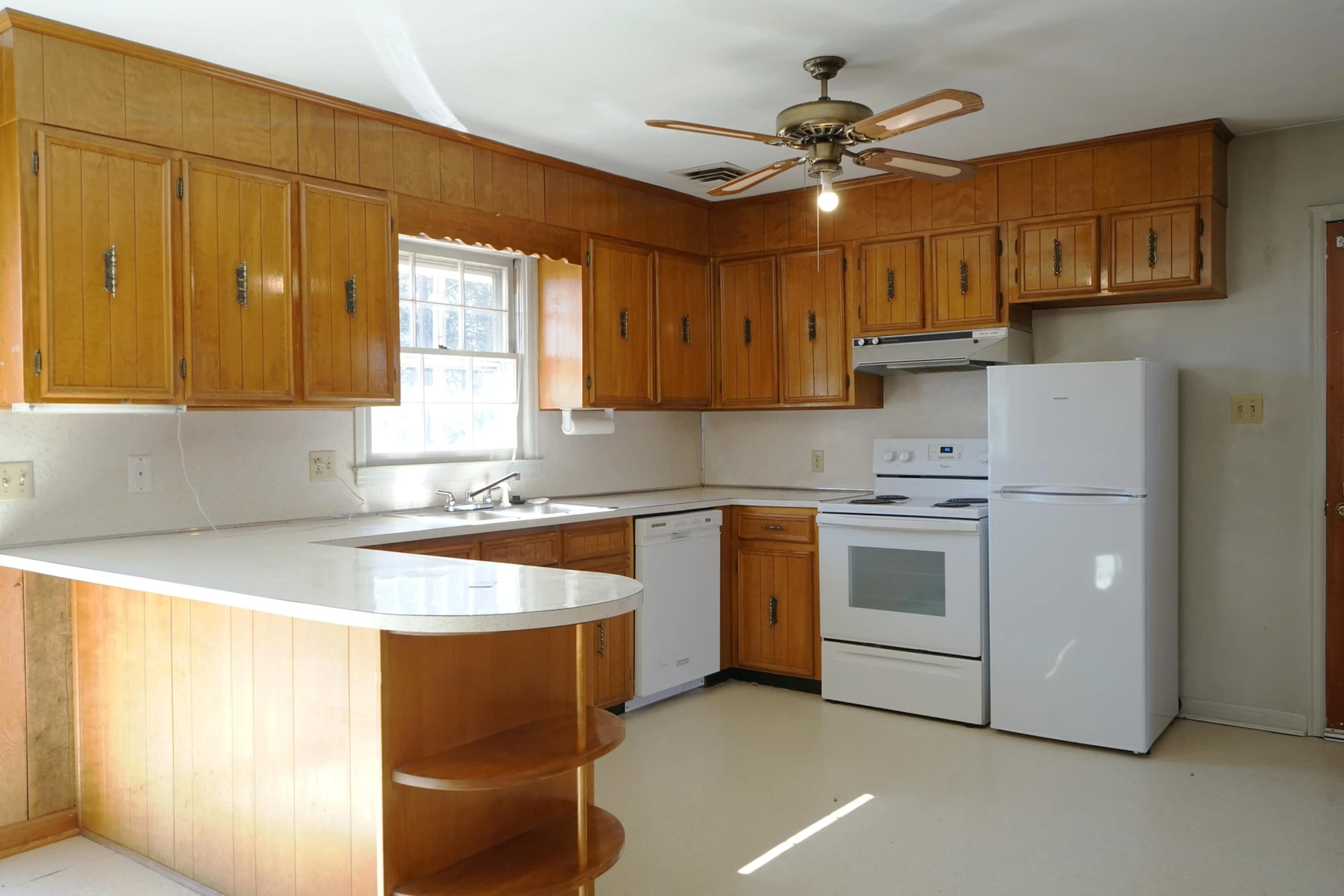 2231 Hardy RD - Photo 16