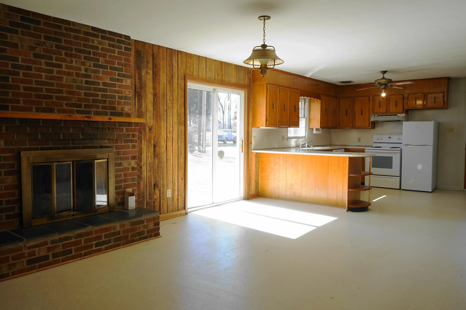 2231 Hardy RD - Photo 19
