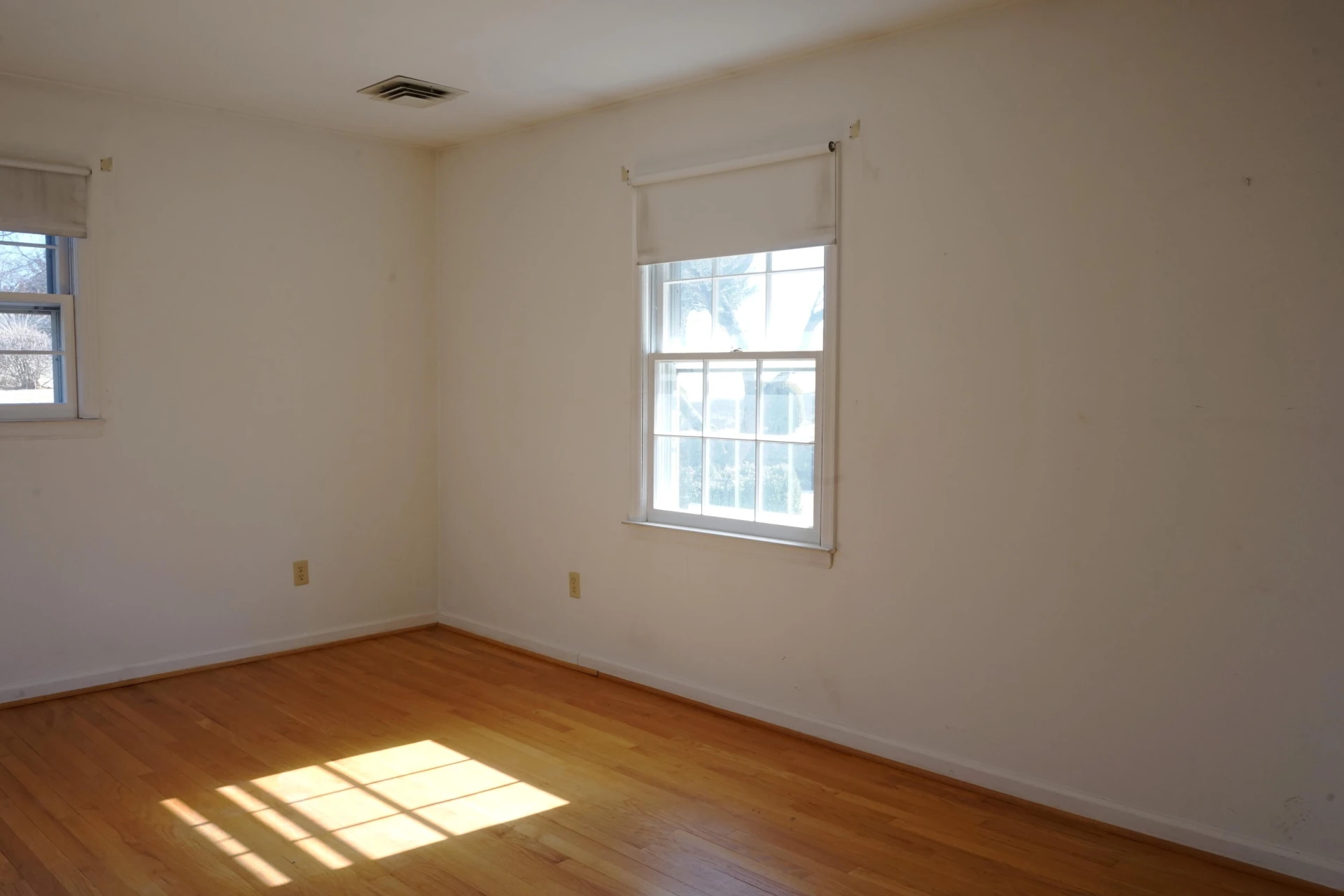 2231 Hardy RD - Photo 26