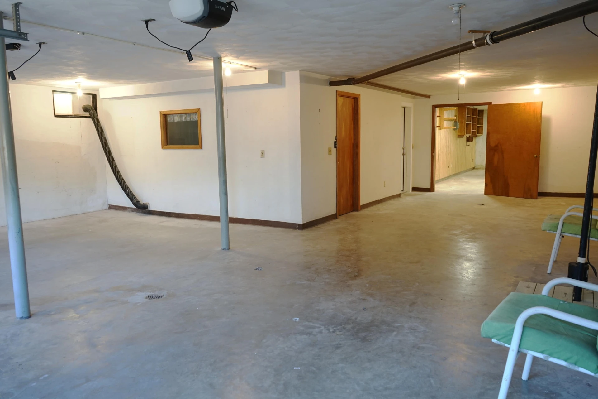 2231 Hardy RD - Photo 38