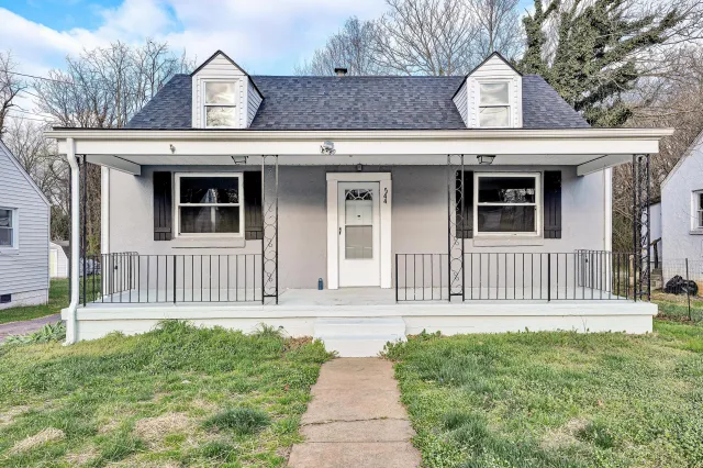 544 Westwood BLVD NW