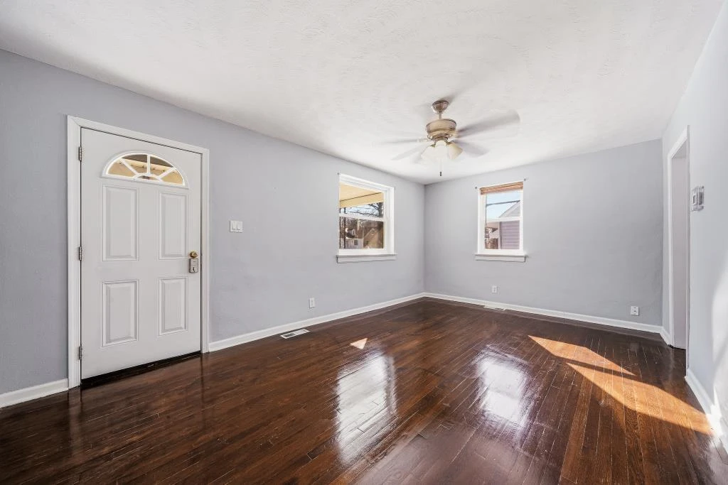 544 Westwood BLVD NW - Photo 6