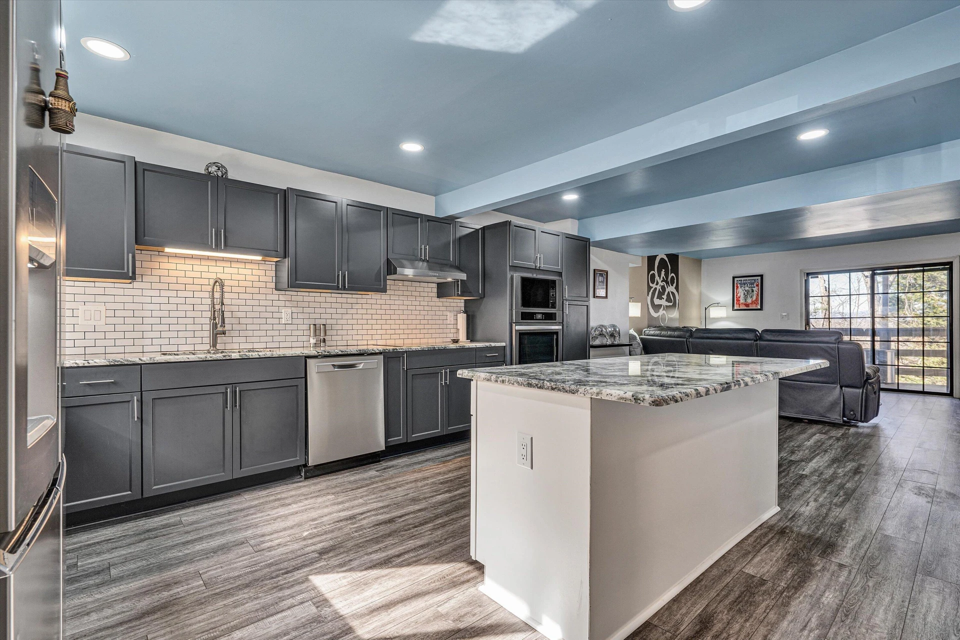 3387 Kelly LN - Photo 11