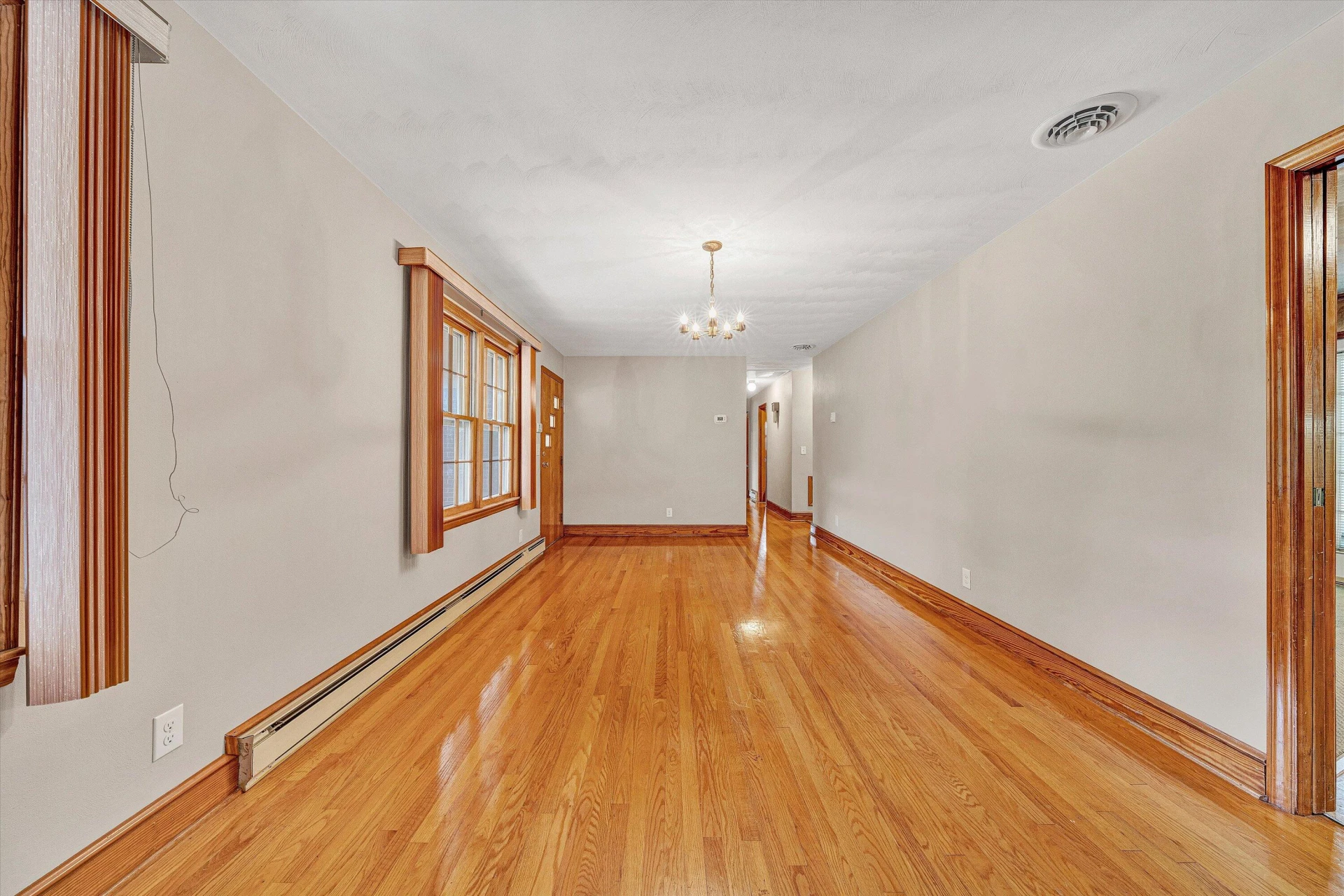 5033 McNeil Mill RD - Photo 4