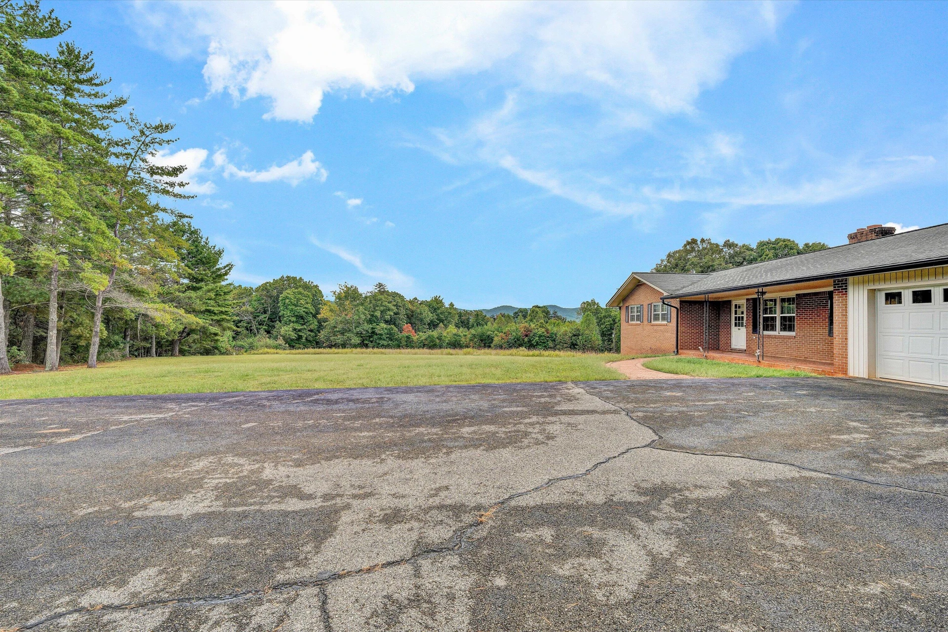 5033 McNeil Mill RD - Photo 47