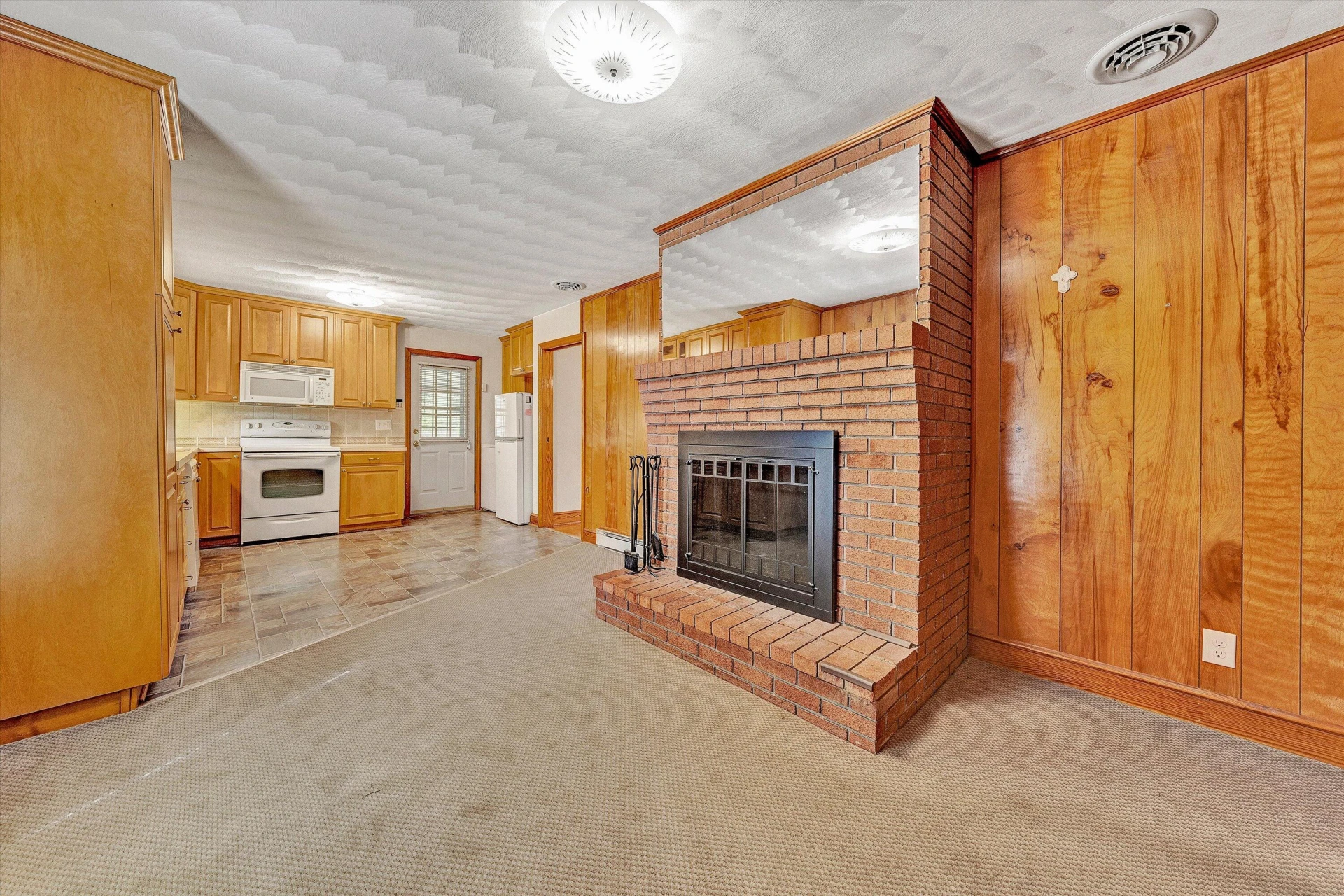 5033 McNeil Mill RD - Photo 6