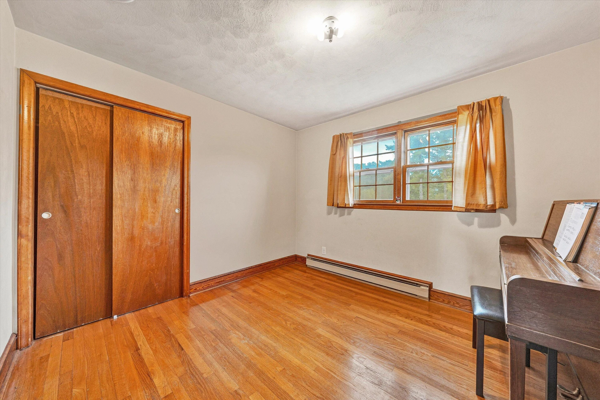 5033 McNeil Mill RD - Photo 8