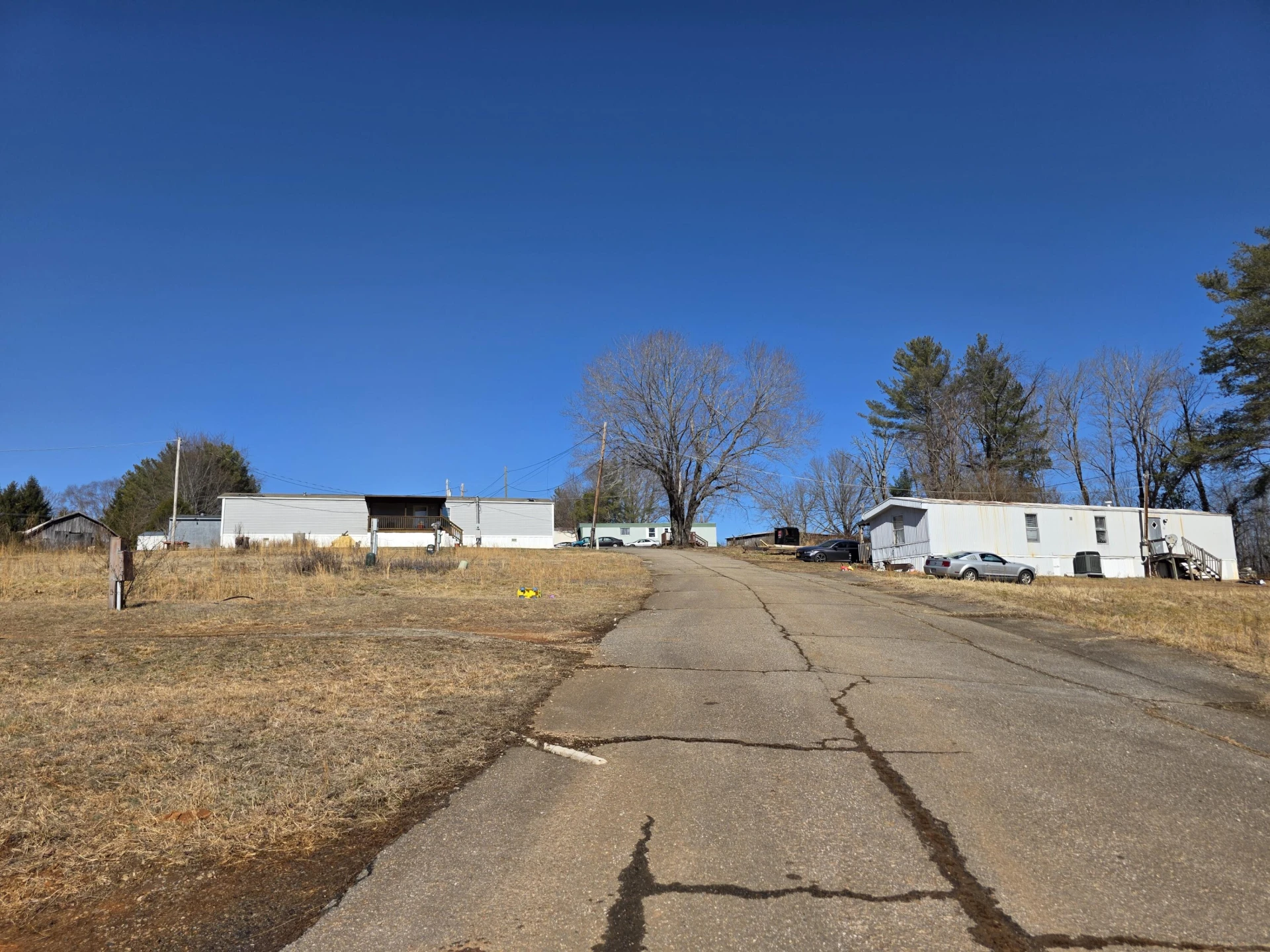 15 Spruce Pine LN