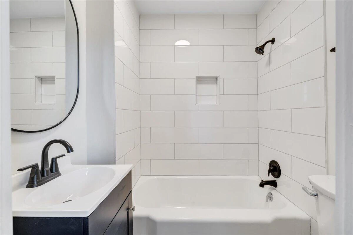 411 W Cleveland AVE - Photo 29