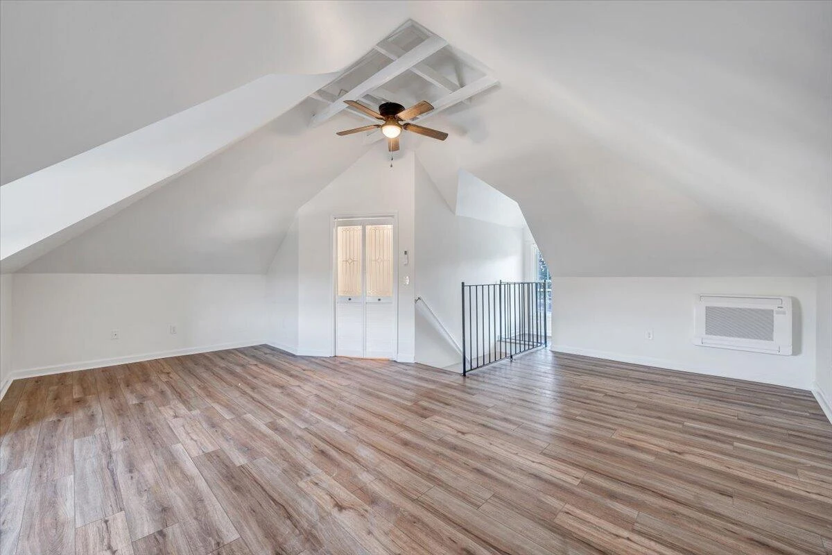 411 W Cleveland AVE - Photo 34