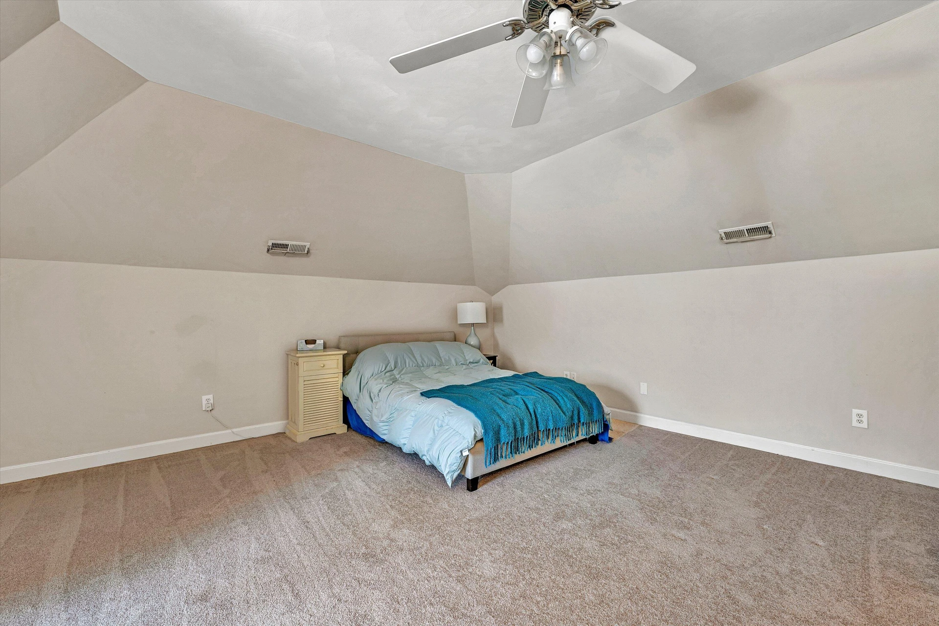5398 Montague WAY - Photo 43