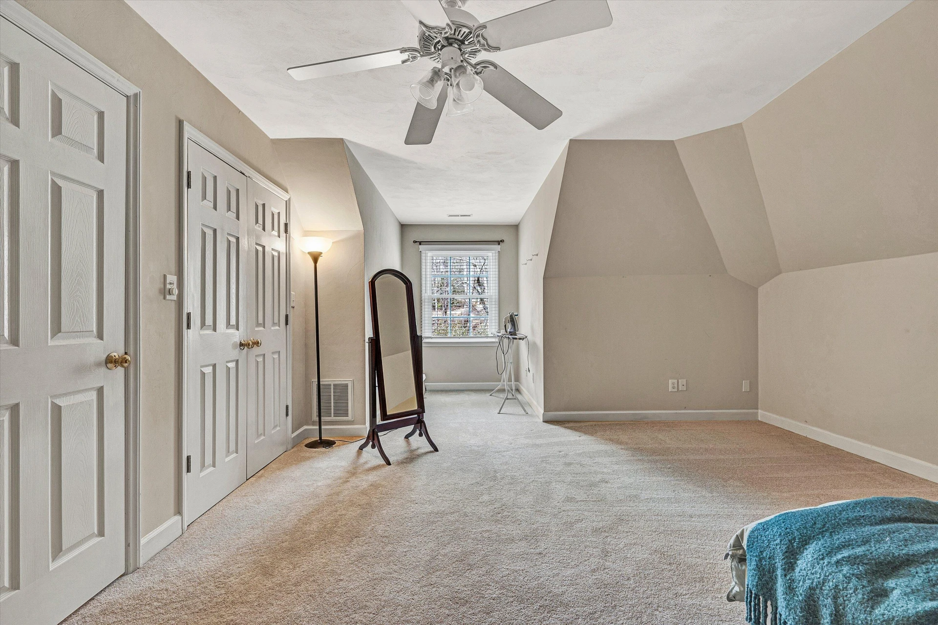 5398 Montague WAY - Photo 44