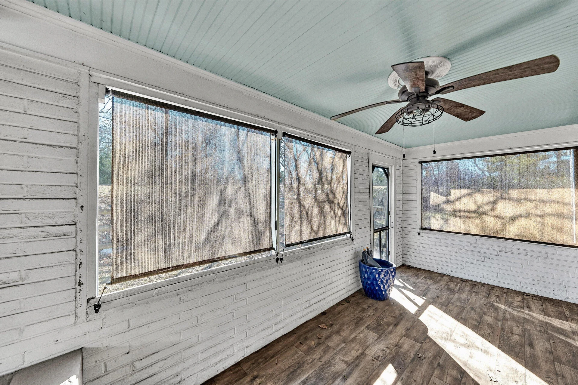 2616 Hollowdale DR - Photo 13