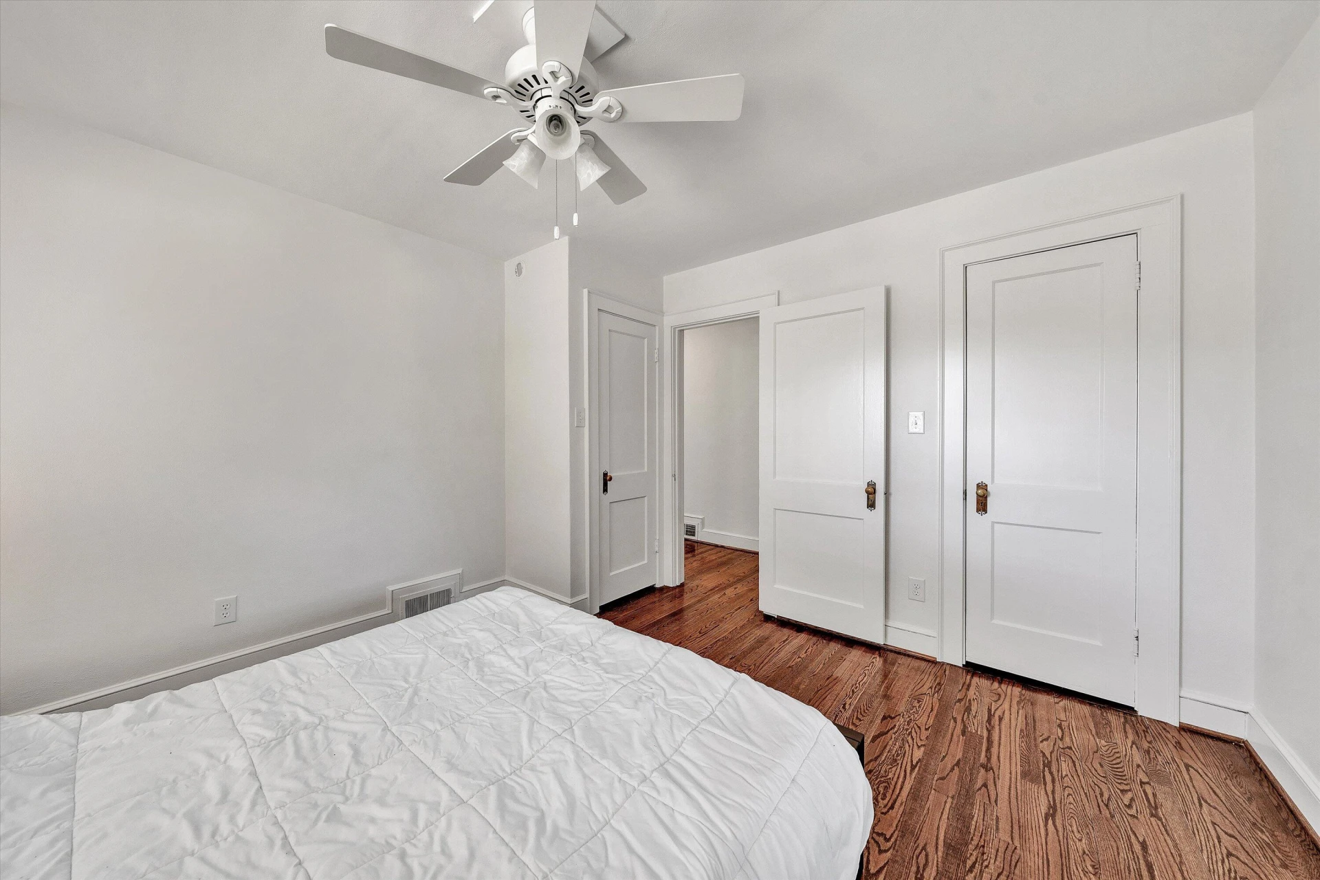 2616 Hollowdale DR - Photo 23
