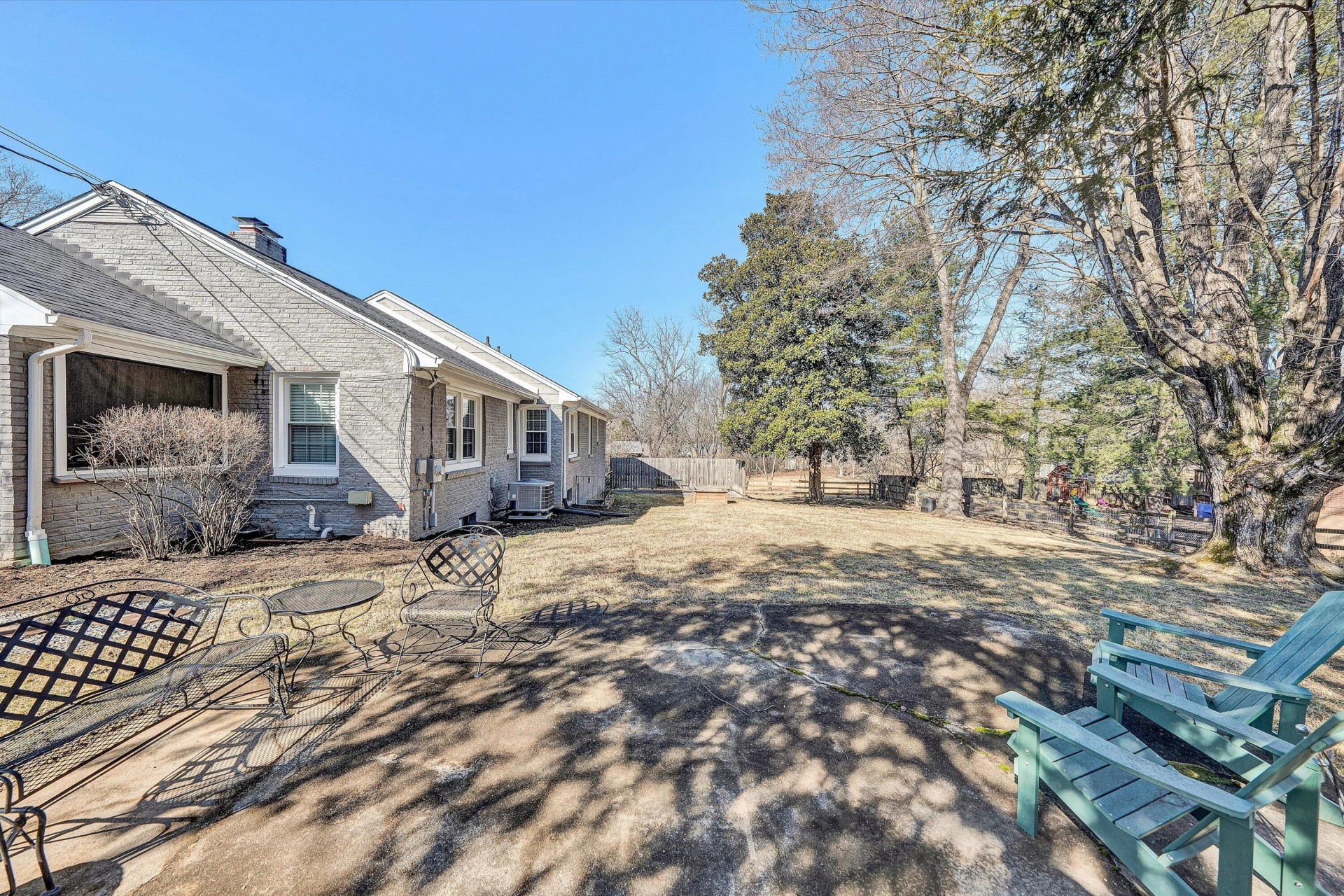 2616 Hollowdale DR - Photo 32