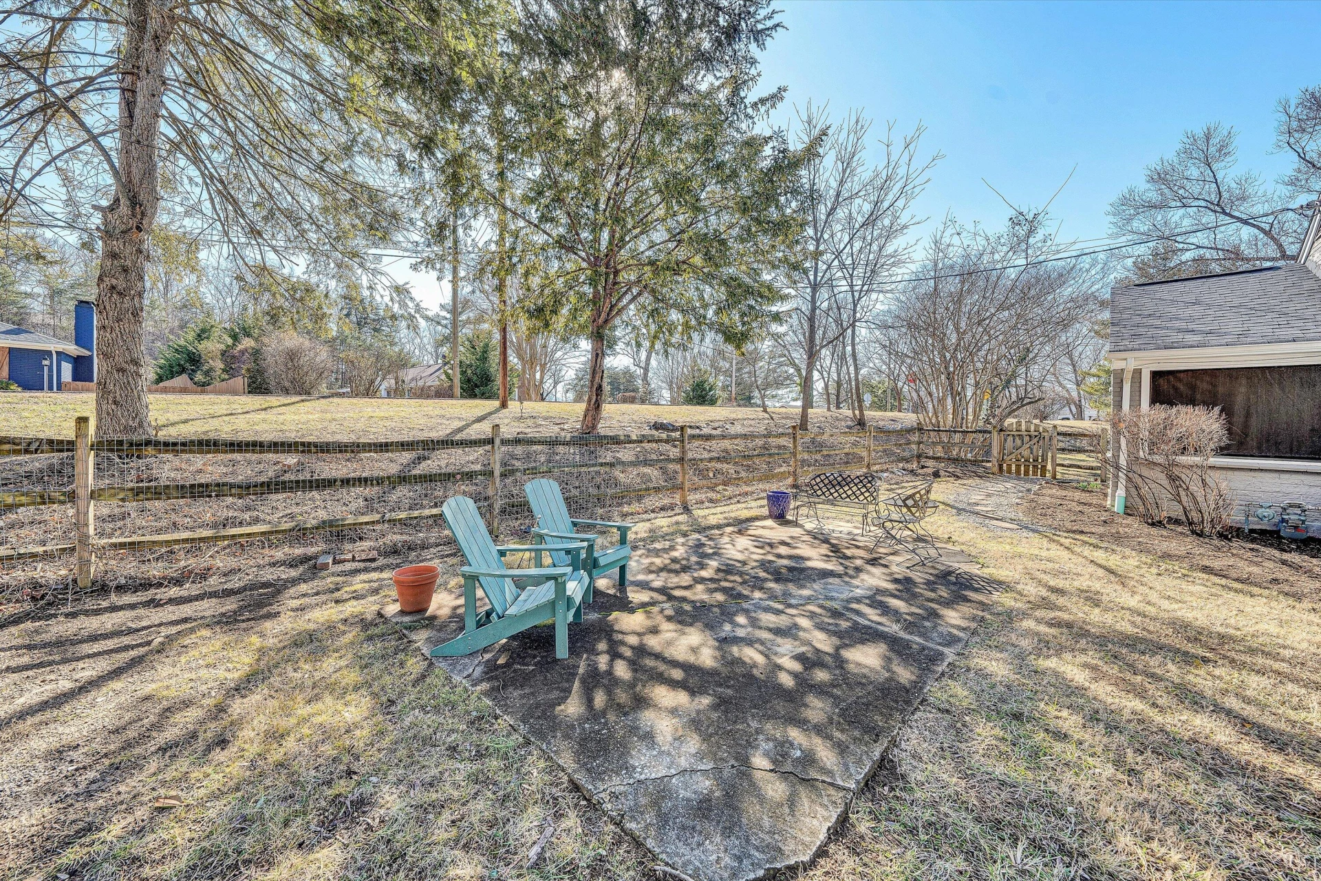 2616 Hollowdale DR - Photo 33