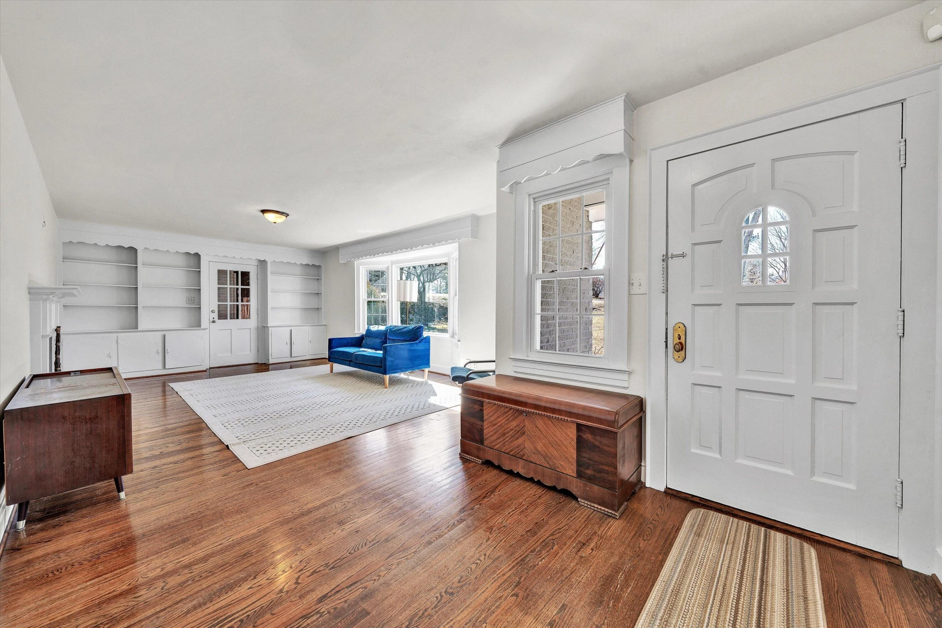 2616 Hollowdale DR - Photo 8