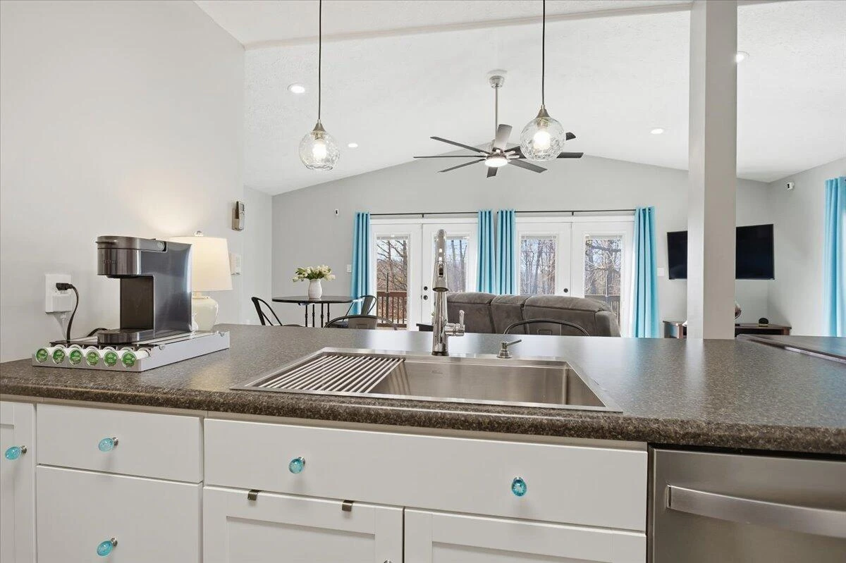 128 Huntington RD - Photo 25