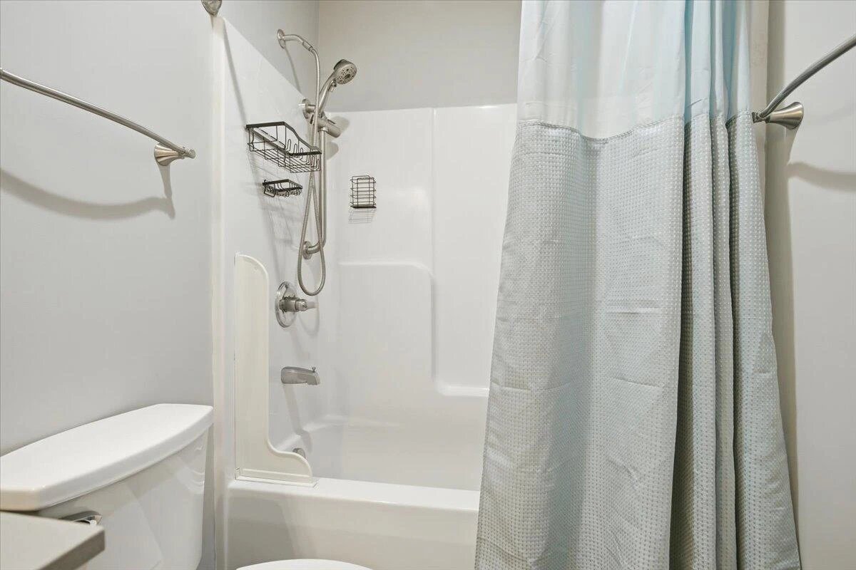 128 Huntington RD - Photo 39