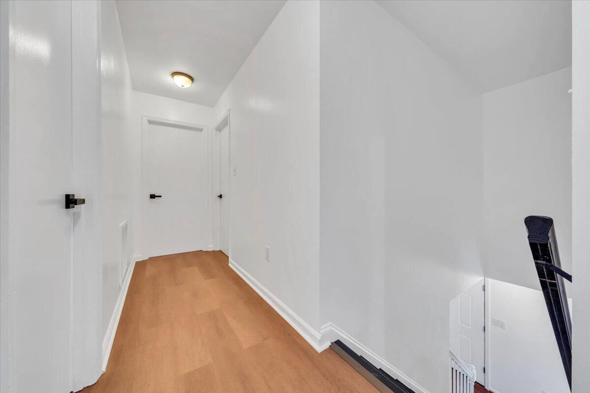 441 Aragona DR - Photo 23