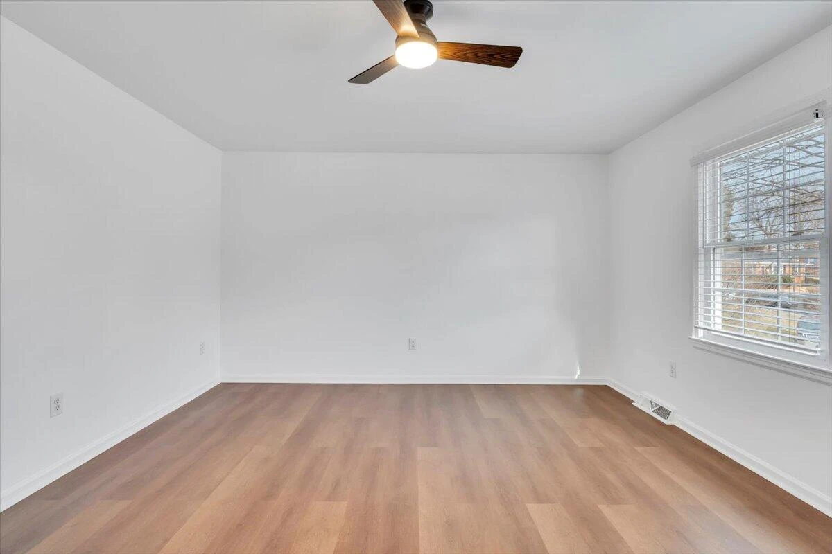 441 Aragona DR - Photo 26