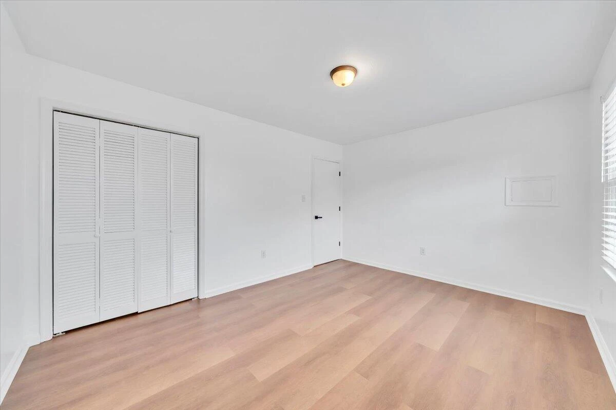 441 Aragona DR - Photo 35