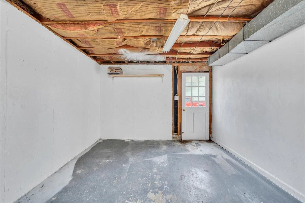 441 Aragona DR - Photo 47