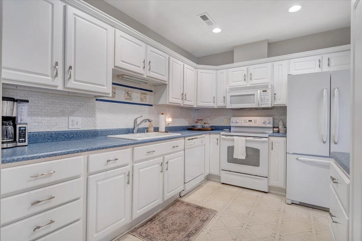 4448 PHEASANT RIDGE RD SW #304 - Photo 33