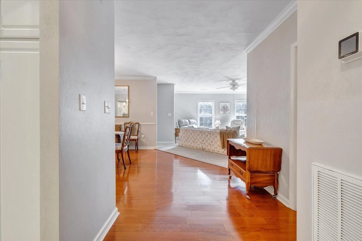 4448 PHEASANT RIDGE RD SW #304 - Photo 4