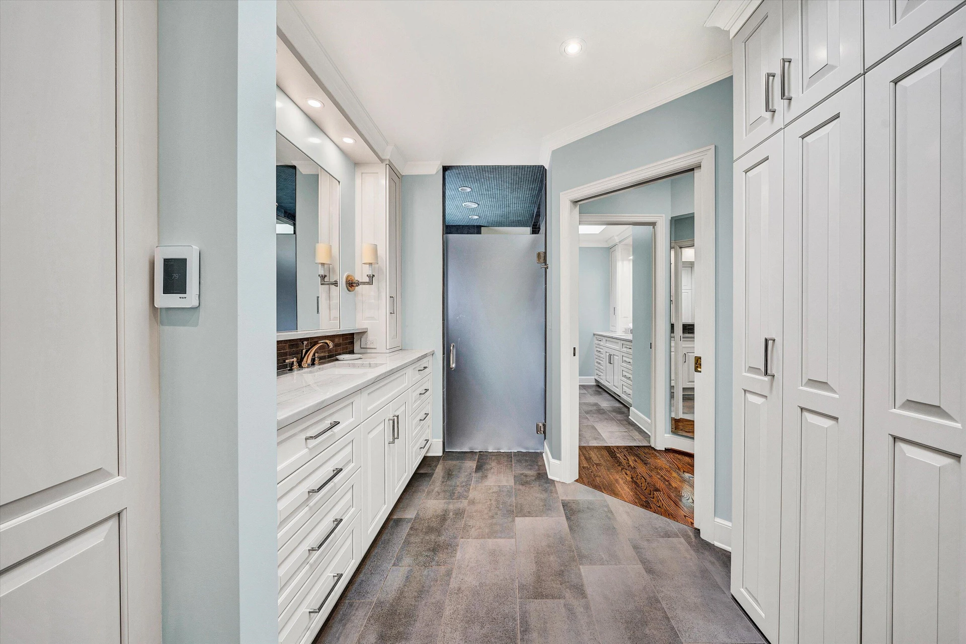 2609 Stanley AVE SE - Photo 43