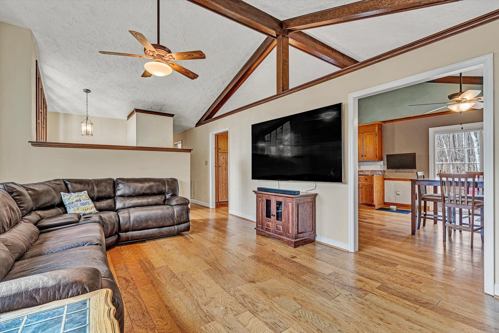 221 Summer CIR - Photo 16