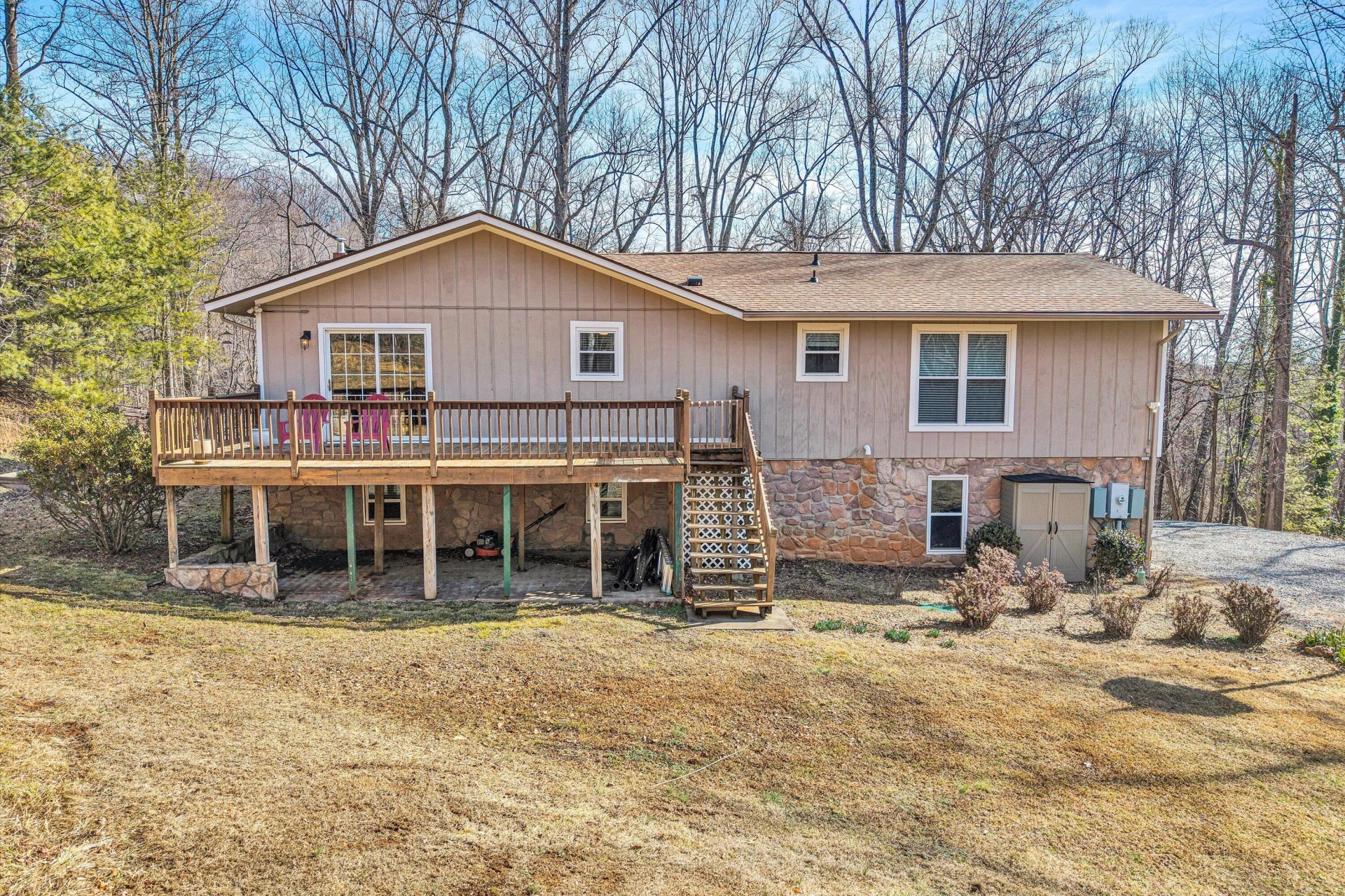 221 Summer CIR - Photo 43