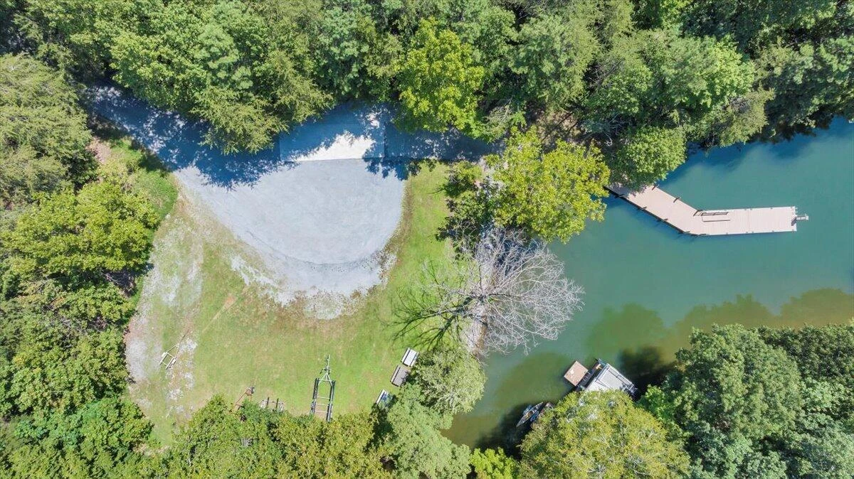 106 Sherwood DR - Photo 52