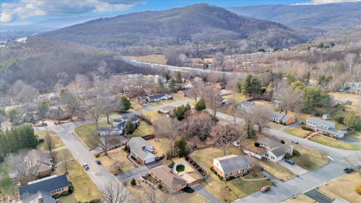 971 Stonegate DR - Photo 61