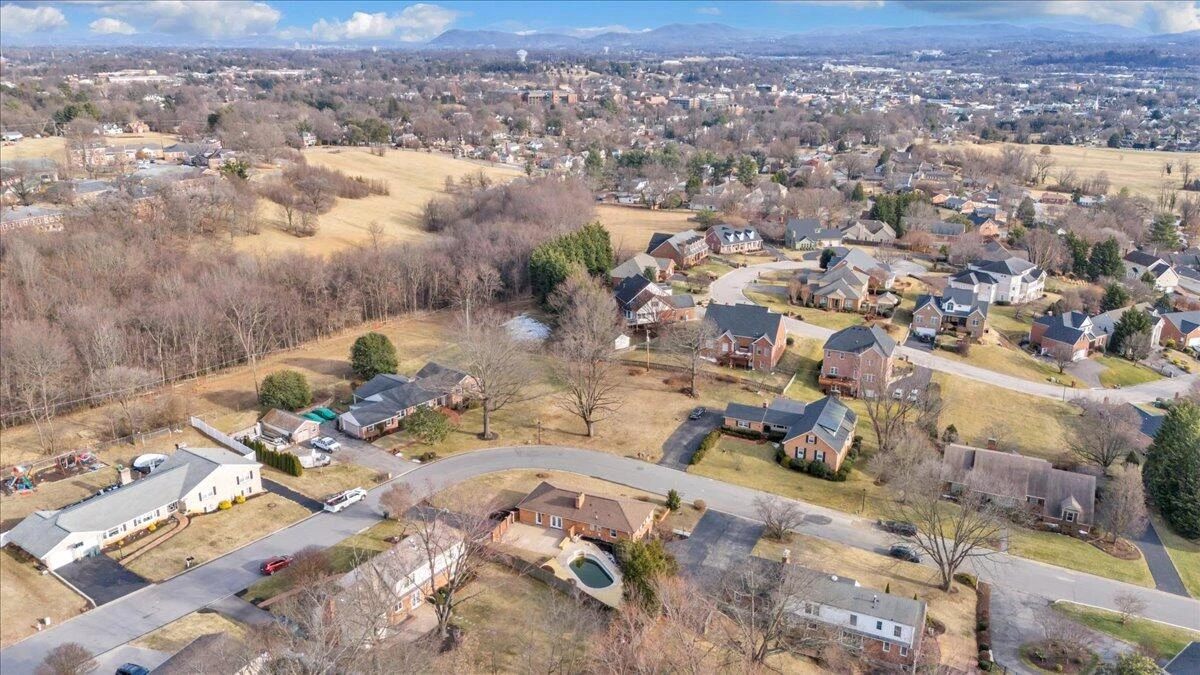 971 Stonegate DR - Photo 66
