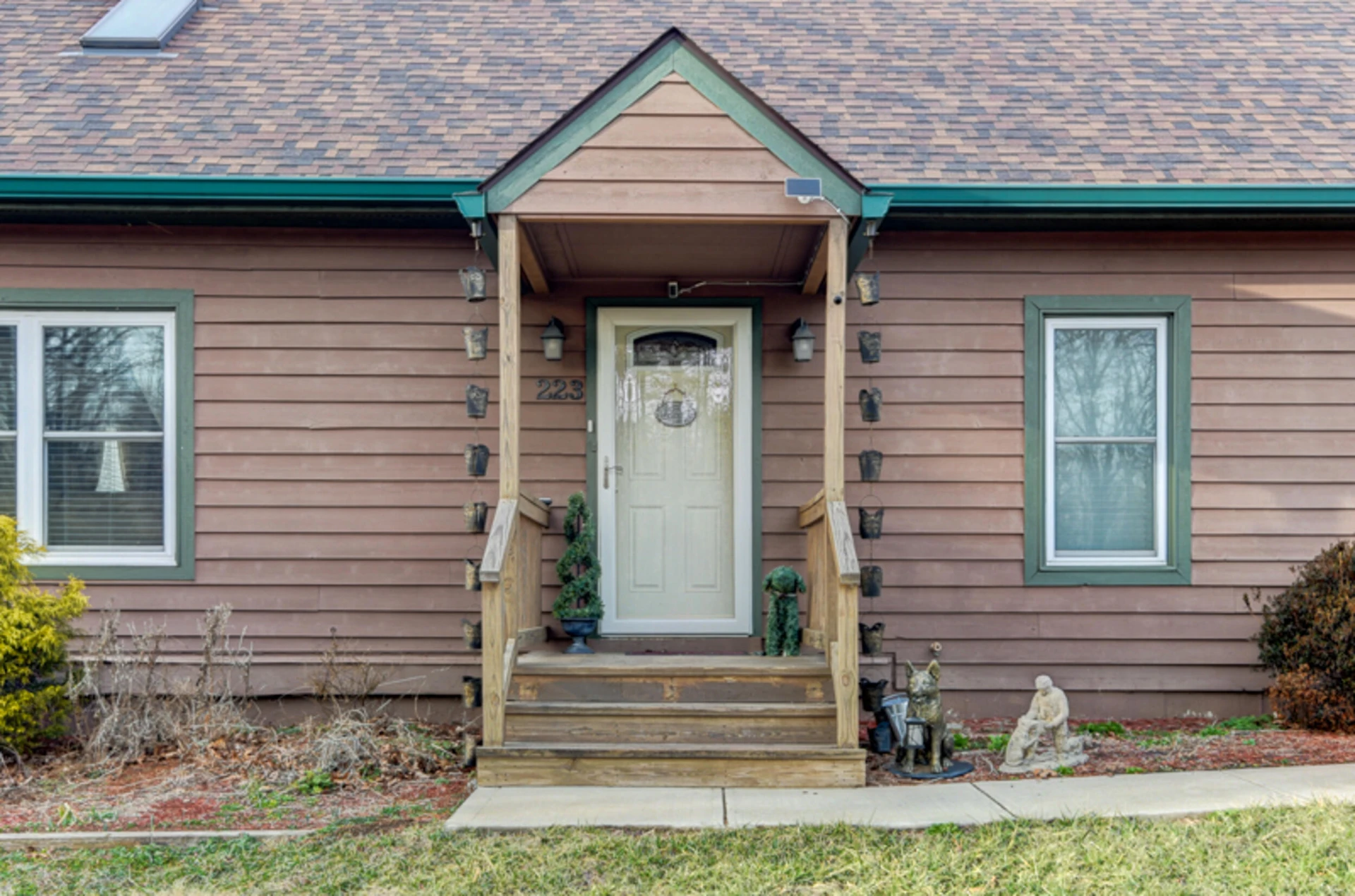 223 Cahas Mountain RD - Photo 3