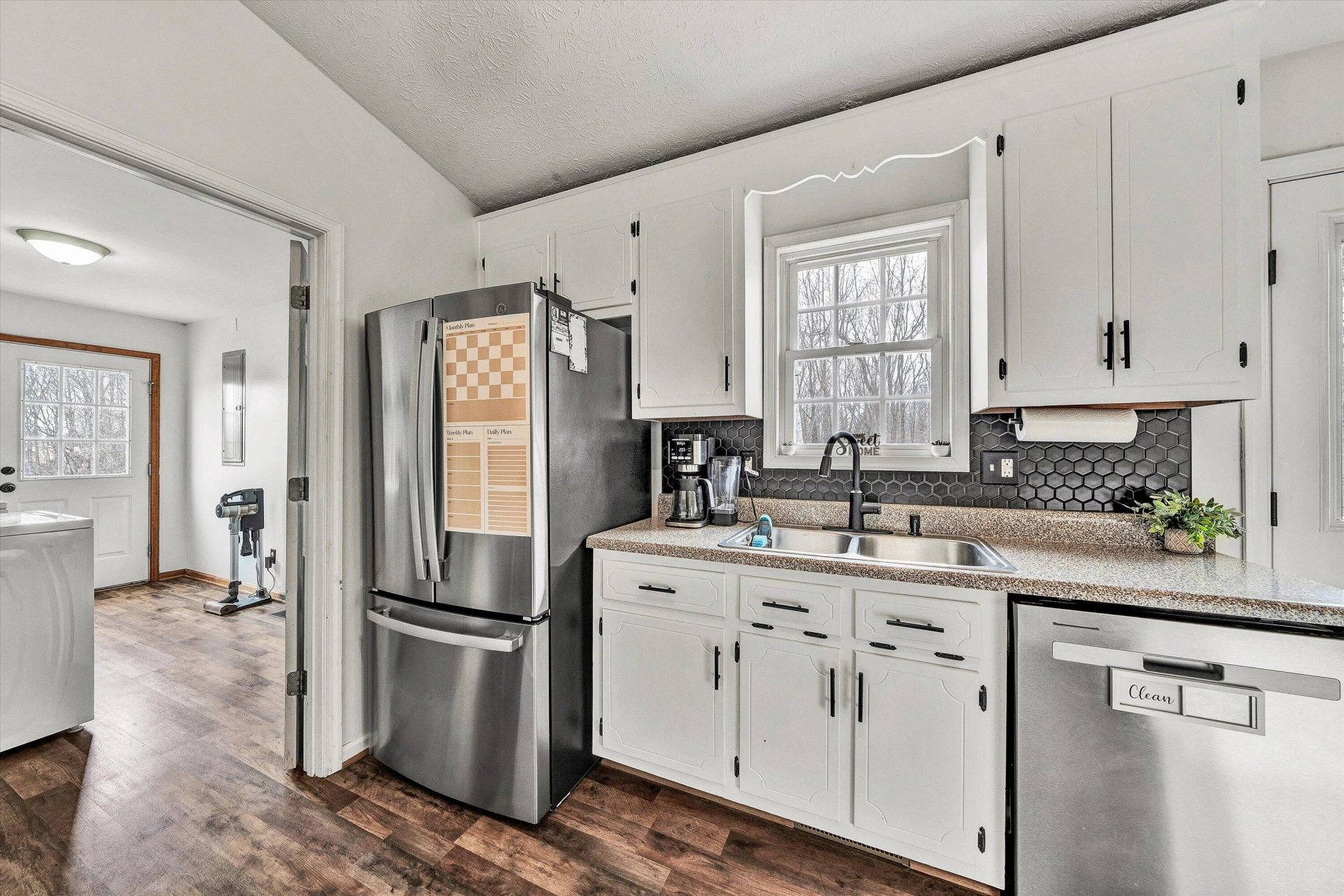 1188 AIRPORT RD - Photo 16