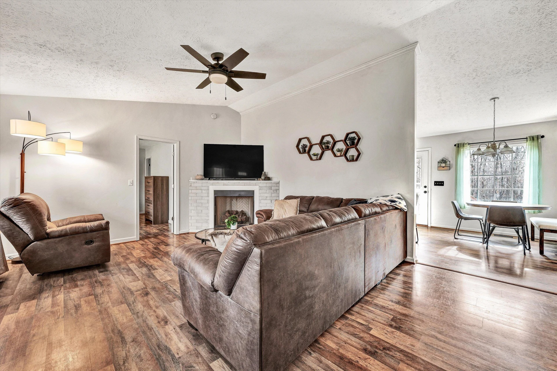 1188 AIRPORT RD - Photo 9