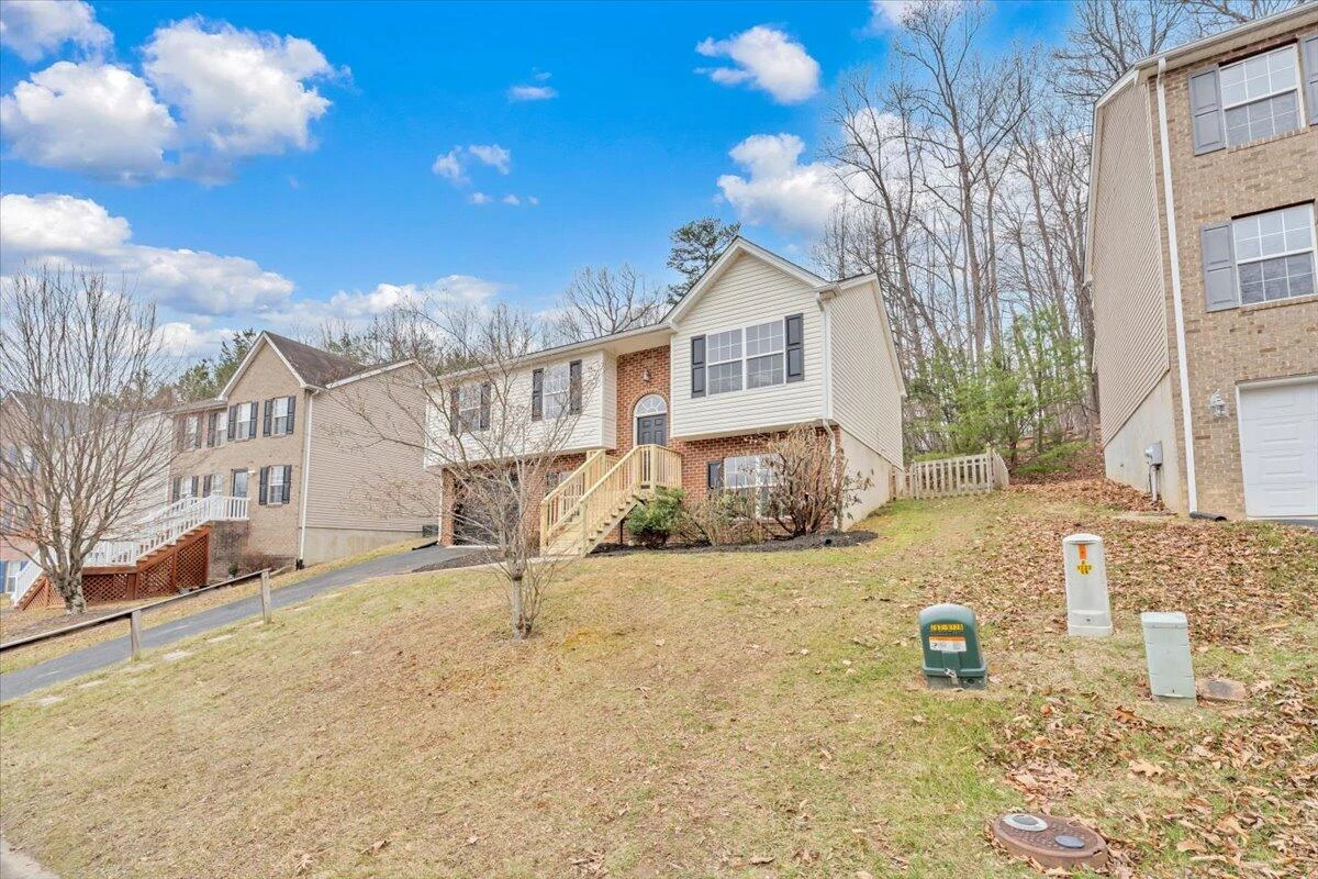 1718 Connors Run - Photo 3