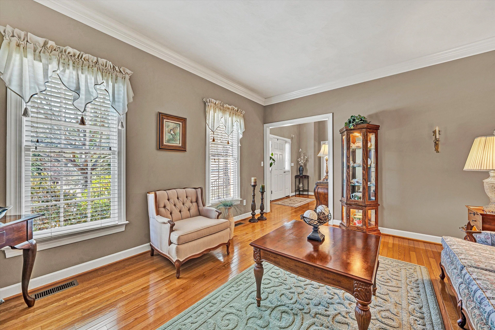 5852 Salisbury DR - Photo 14