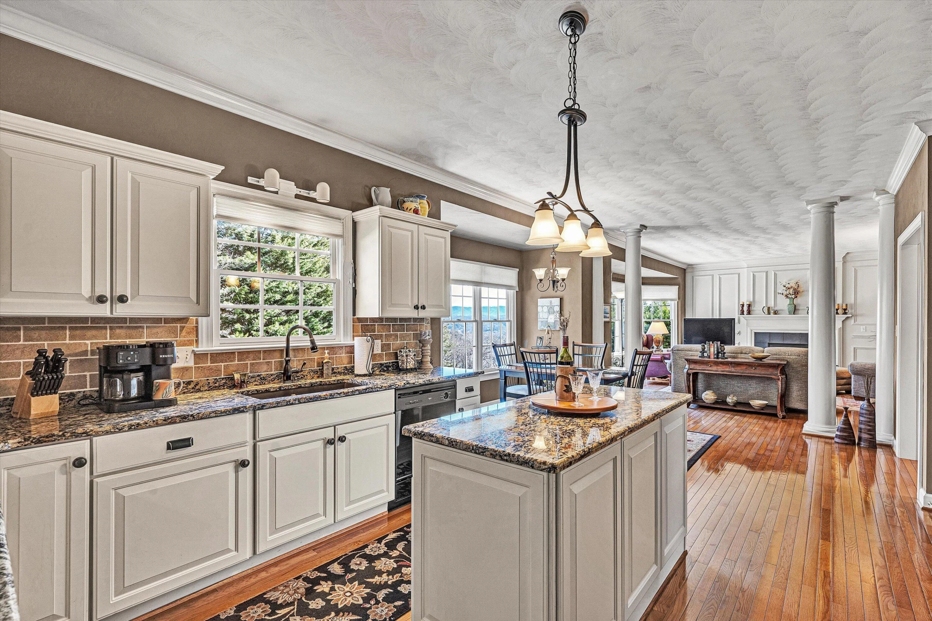 5852 Salisbury DR - Photo 21