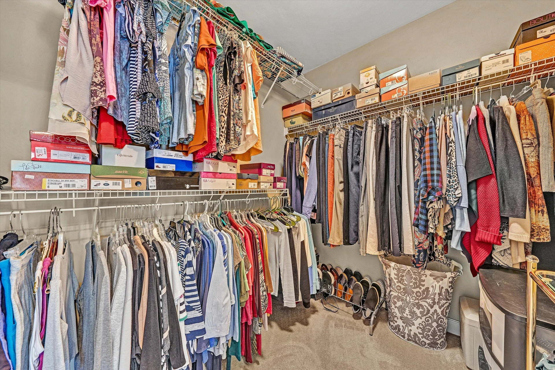 5852 Salisbury DR - Photo 38
