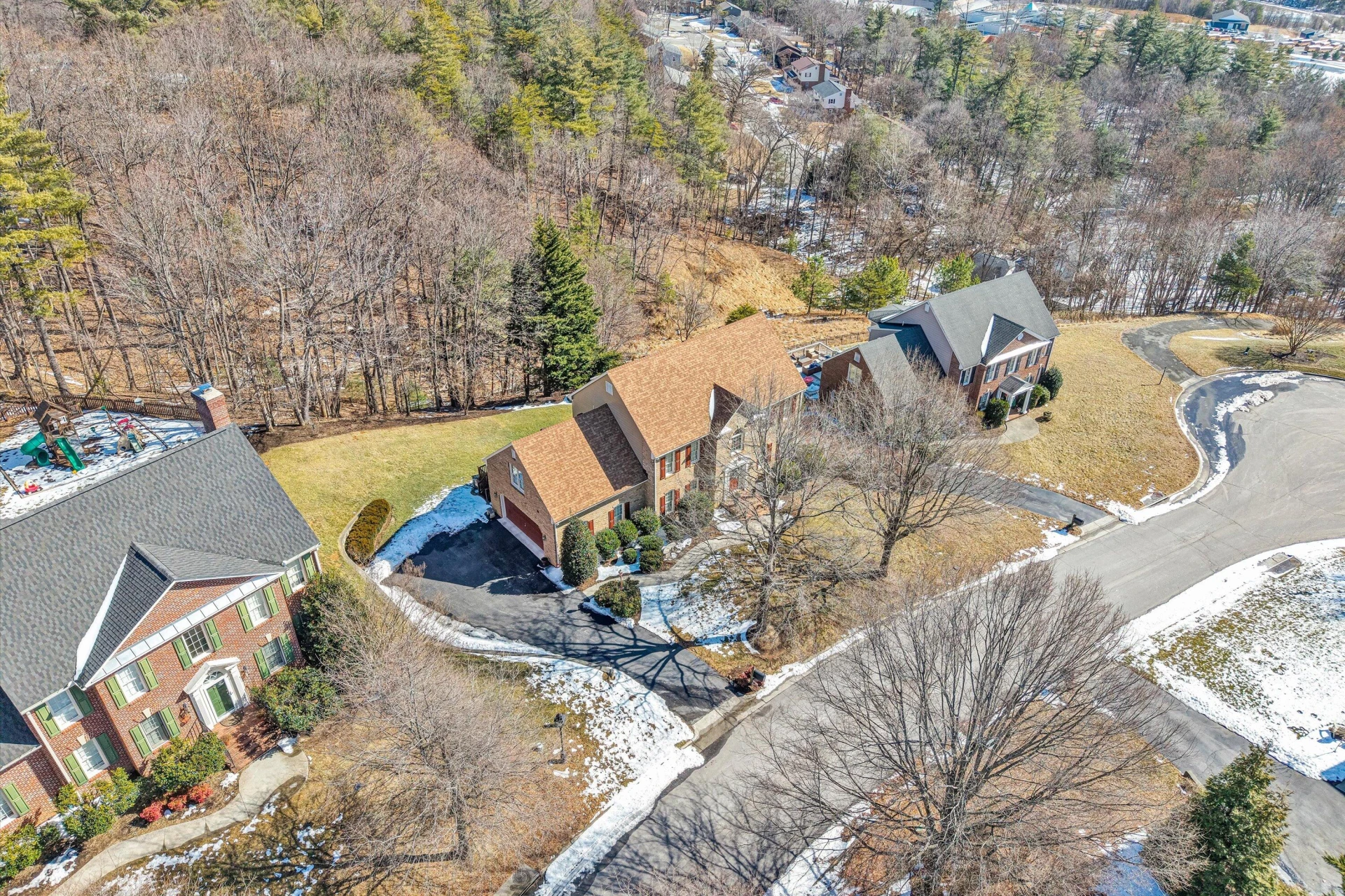 5852 Salisbury DR - Photo 69
